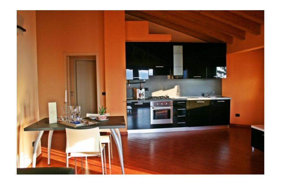Aparthotel La Marina Resort Pontida